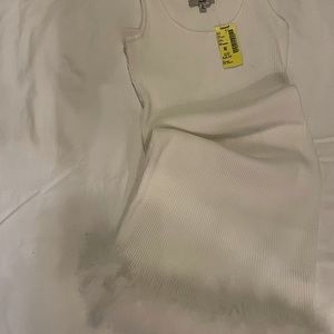 Fitted White body-con dress with fur